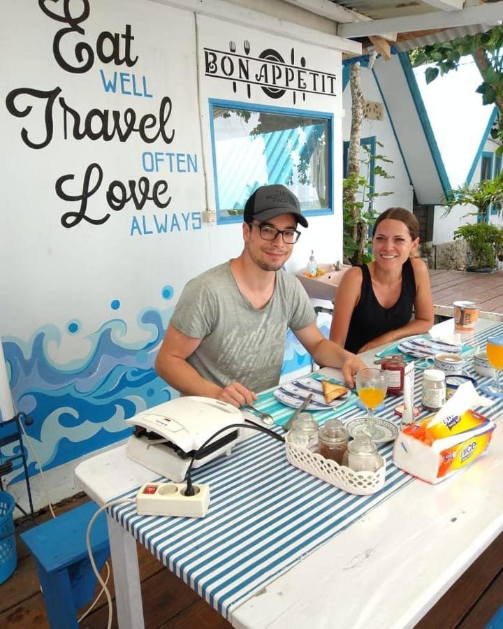 Tria Maria Cottage Ngurbloat Exterior foto